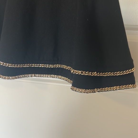 (3 for $50) Bebe Peplum Top 🖤💛 - Picture 4 of 8